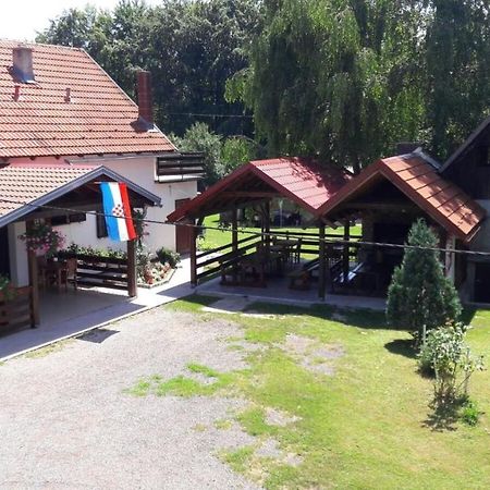 Apartments With A Parking Space Smoljanac, Plitvice - 12345 外观 照片