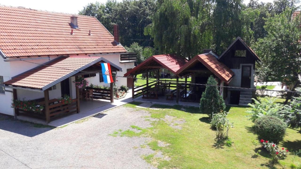Apartments With A Parking Space Smoljanac, Plitvice - 12345 外观 照片