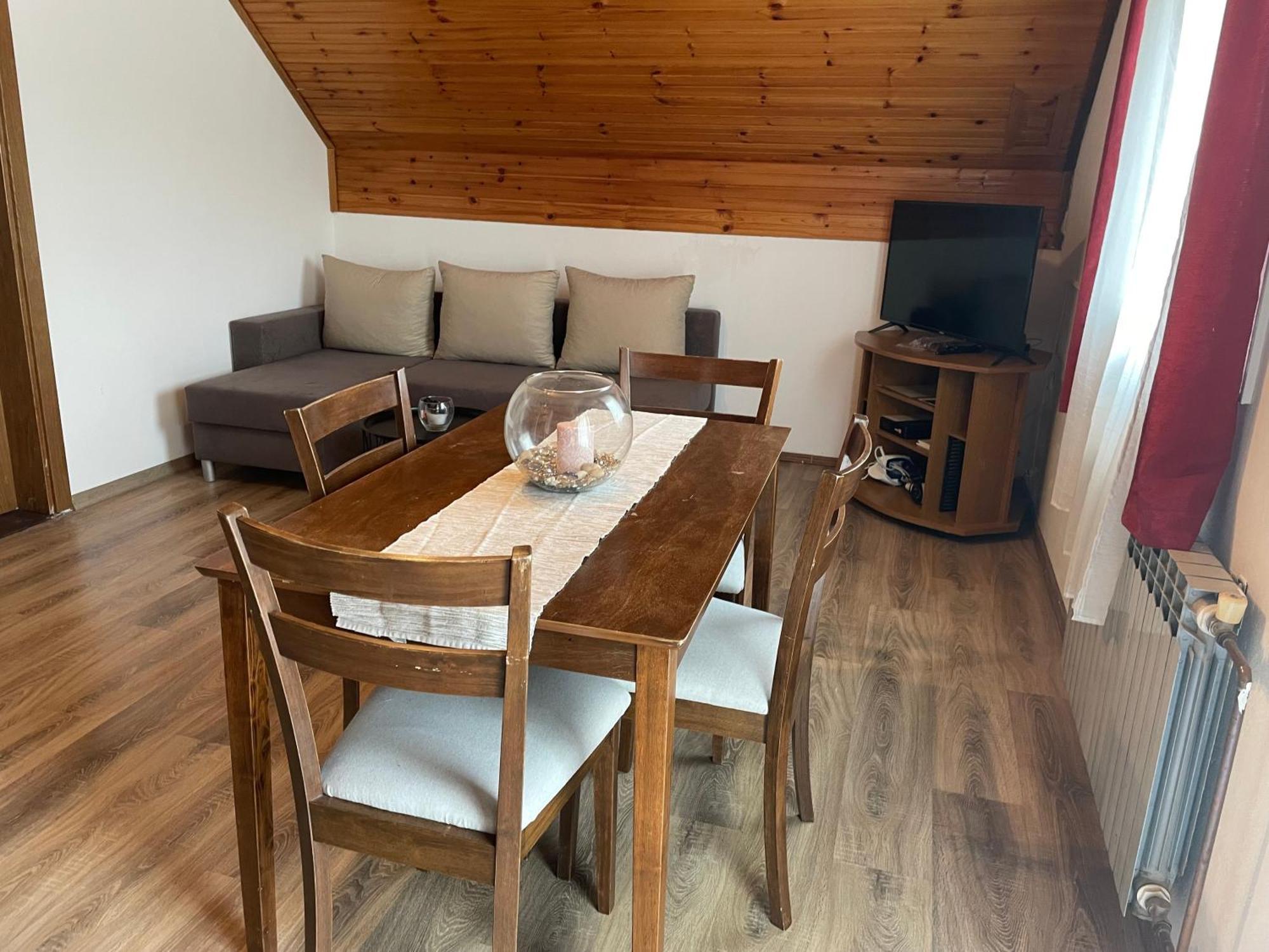 Apartments With A Parking Space Smoljanac, Plitvice - 12345 客房 照片