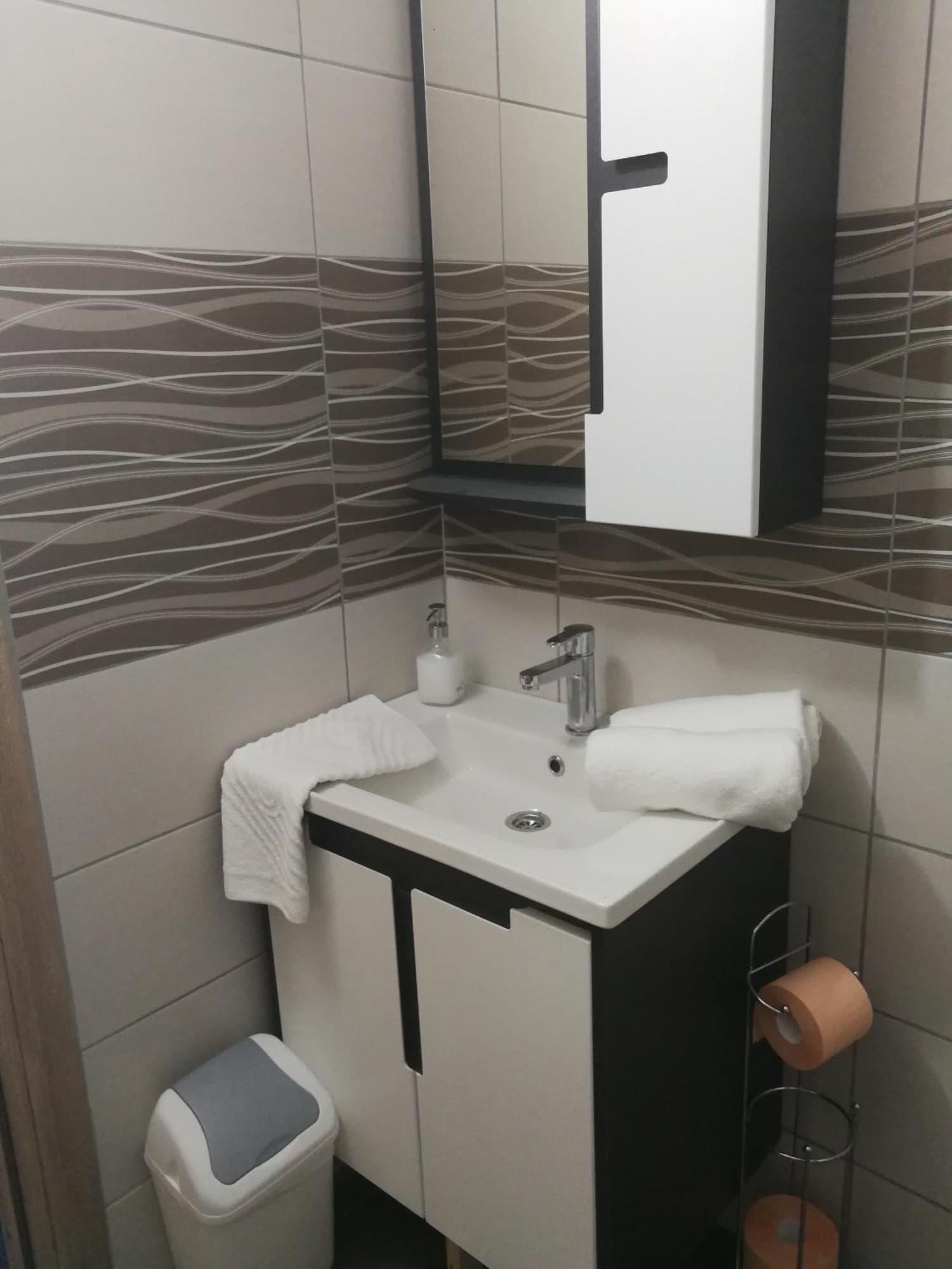 Apartments With A Parking Space Smoljanac, Plitvice - 12345 客房 照片